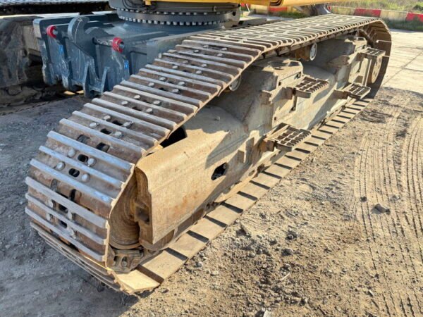 Liebherr R944C UHD - 23 Meter Demolition - Image 19
