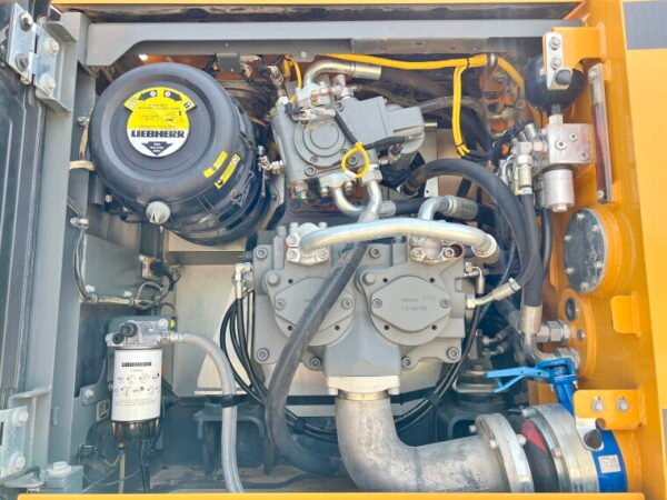 Liebherr R950 SHD - Image 19