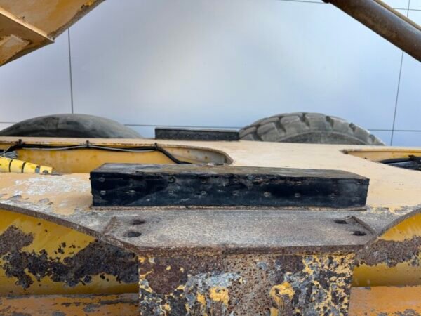 Volvo A40E - Image 19
