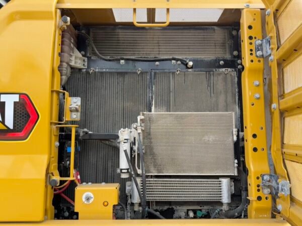 Caterpillar 330 Next Gen - Image 20