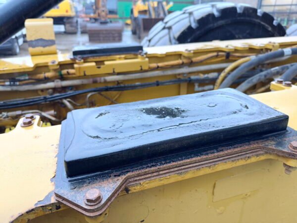 Caterpillar 745 04A - Image 20