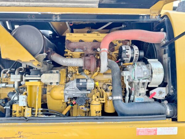 Caterpillar M315D - Image 20