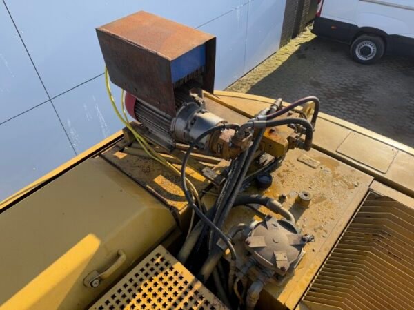 Caterpillar M322C - Image 21