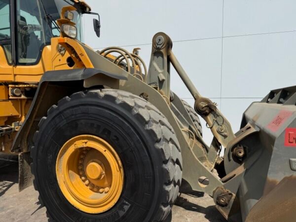 Volvo L150H - Image 19