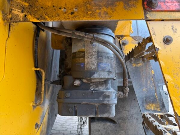 Volvo L70H - Image 20