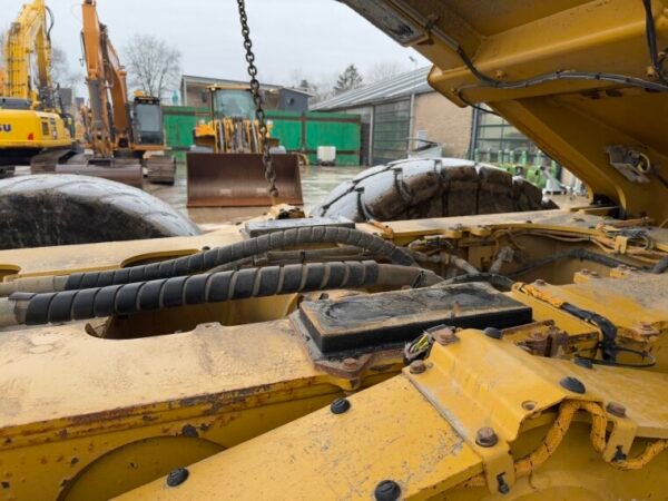 Caterpillar 745 04A - Image 21