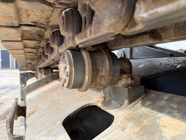Liebherr R926 Compact - Image 21