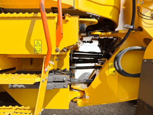 Volvo L110H - German Machine - Image 22