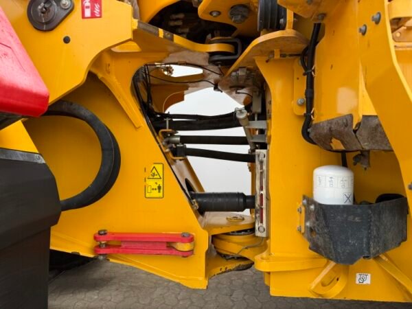 Volvo L150H - Image 21