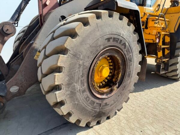 Volvo L180H - Image 21