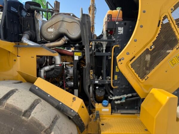 Caterpillar 950M - Image 24