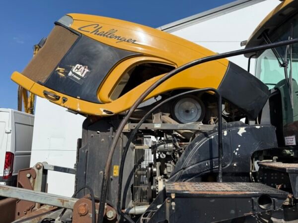 Challenger MT865B - Image 29