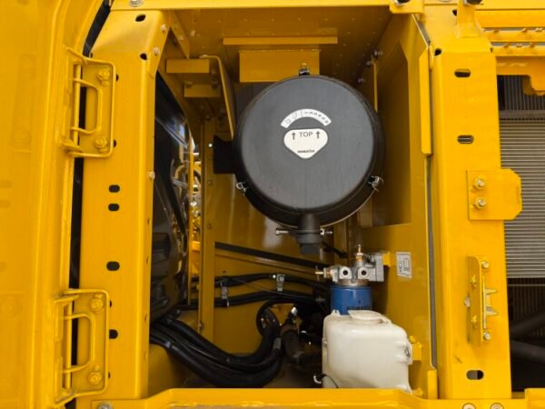 Komatsu PC210-10M0 *2025 Model* - Image 22