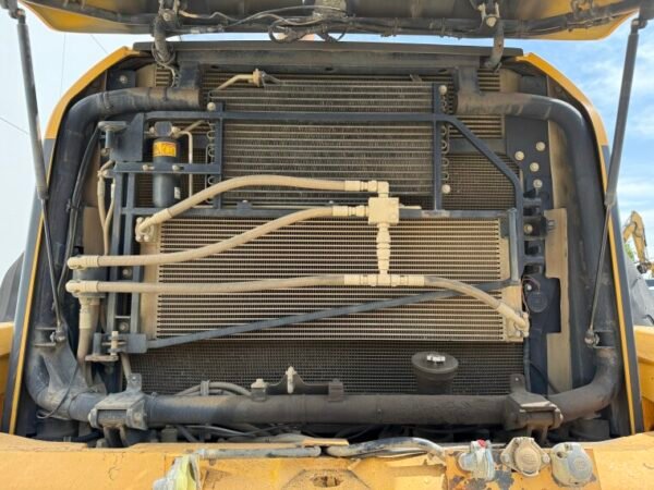 Volvo L220G - Image 28