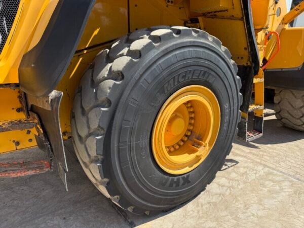 Volvo L150H - Image 22