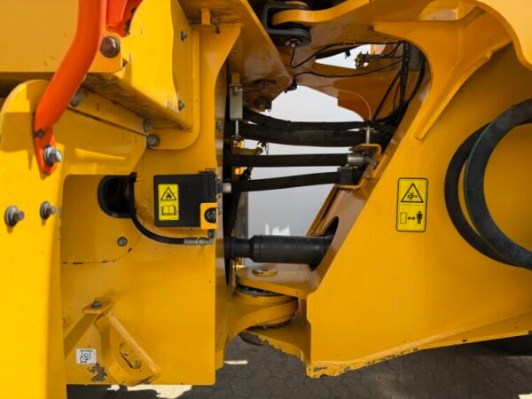 Volvo L150H - Image 22
