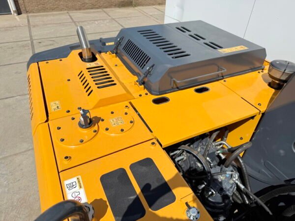 Hyundai R210 Smart Plus *2025 Model* - Image 23