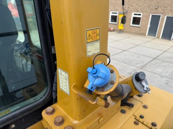 Caterpillar D6T LGP - Image 24