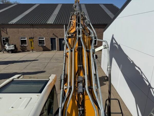 Liebherr R926NLC - German Machine - Image 27