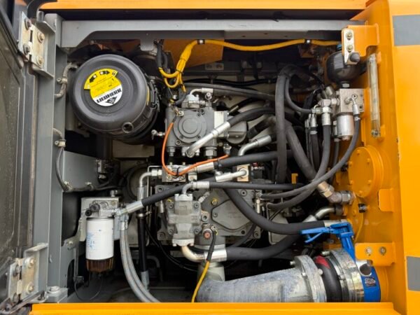 Liebherr R936LC - Image 24