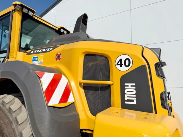 Volvo L110H - German Machine - Image 24