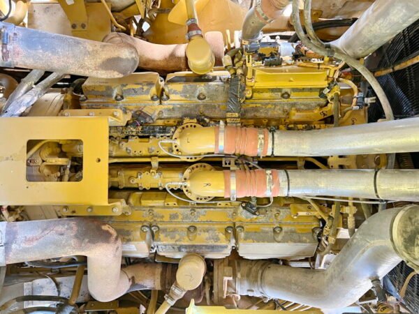 Caterpillar 777G - Image 25