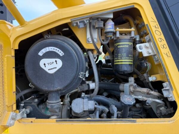 Komatsu D51EX-24 - Image 25