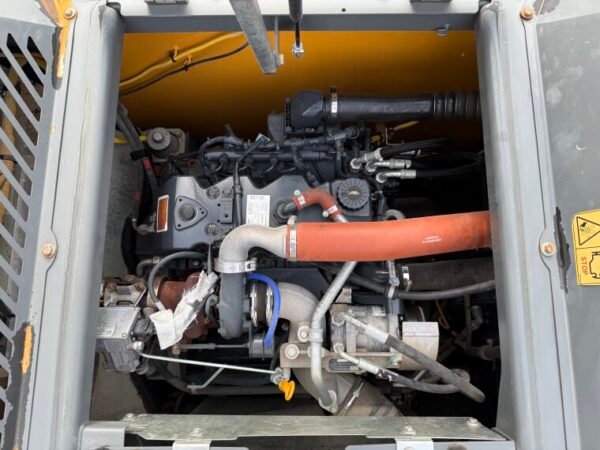 Liebherr R924LC - Image 26