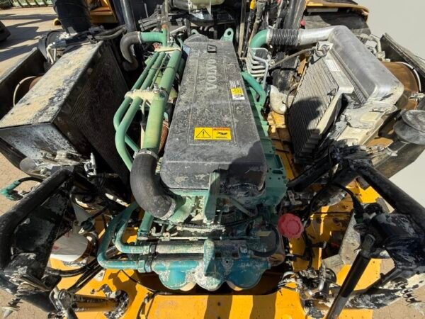 Volvo A40E - Image 25