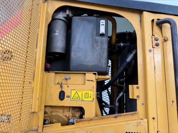 Caterpillar 14M - Image 25