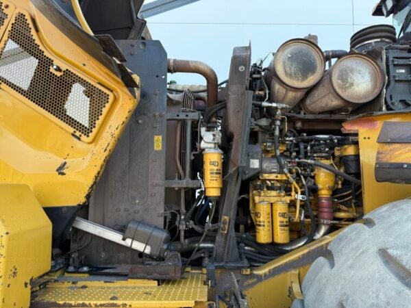 Caterpillar 972M - Image 26