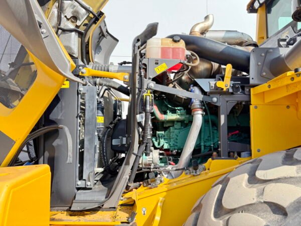 Volvo L110H - German Machine - Image 27
