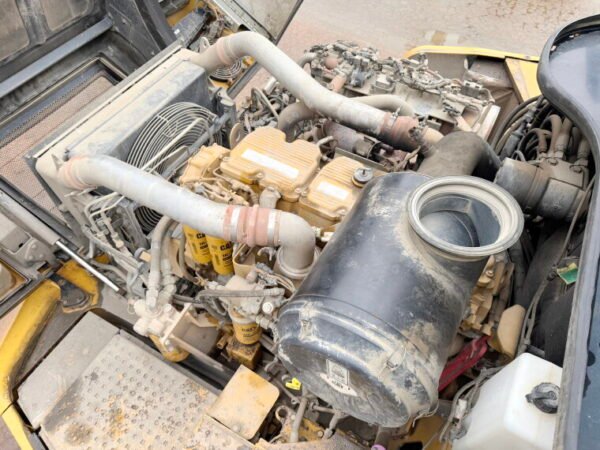 Caterpillar 745 04A - Image 27