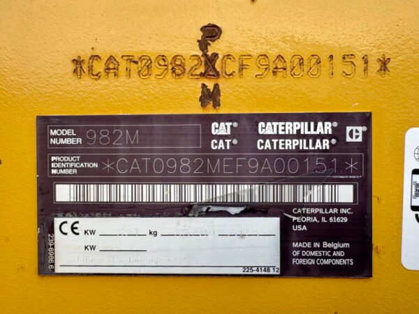 Caterpillar 982M - Image 27