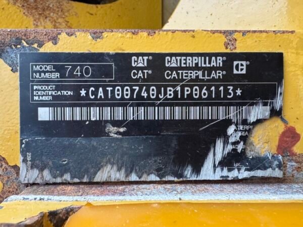 Caterpillar 740 - Image 28