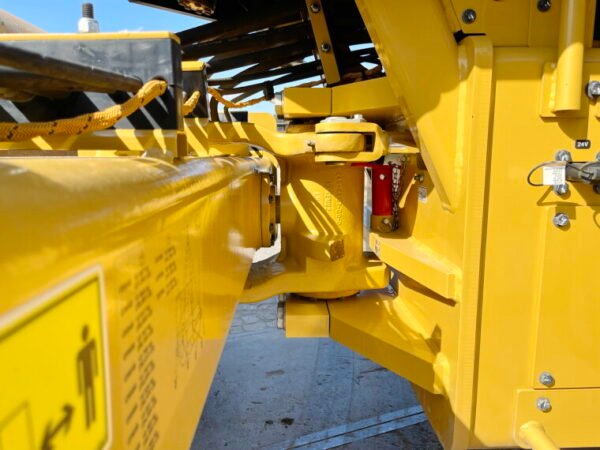Caterpillar CS66B - Image 13