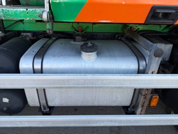 Iveco Trakker 450 EEV 6x4 - Automatic Gearbox - Image 31