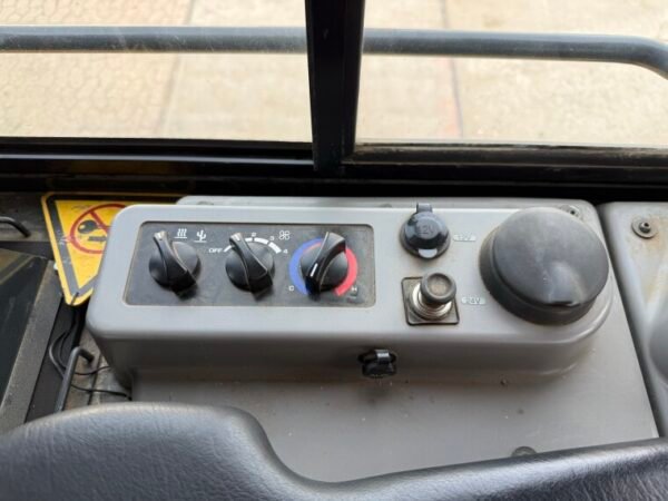Komatsu D51EX-24 - Image 29