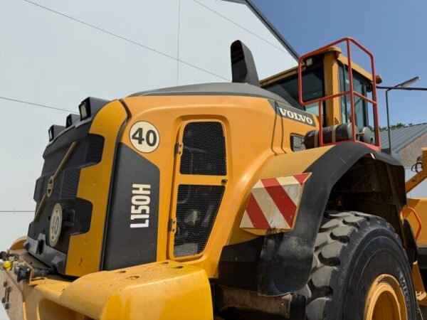 Volvo L150H - Image 27