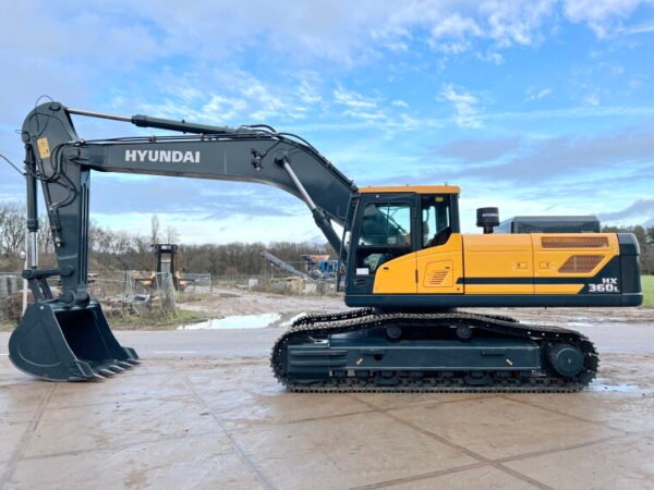 Hyundai HX360L