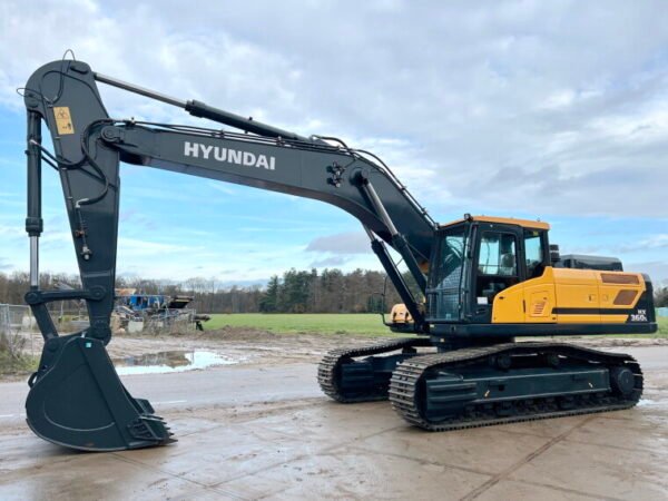 Hyundai HX360L - Image 2