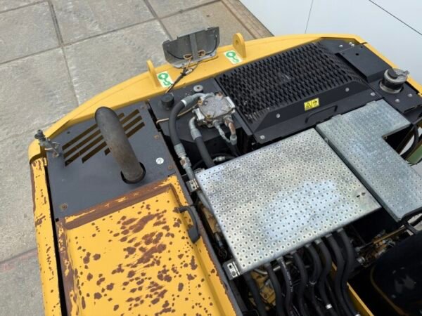 Caterpillar M313D - Image 29