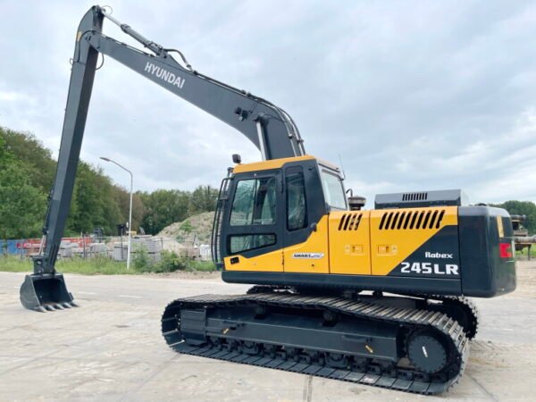 Hyundai R245LR - Image 2