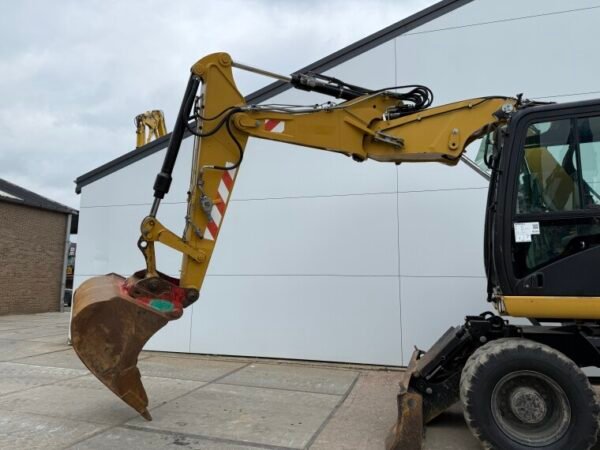Caterpillar M313D - Image 30