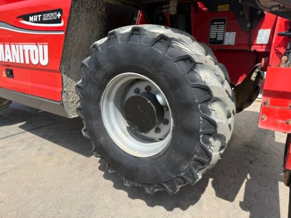 Manitou MRT2550+ - Image 30