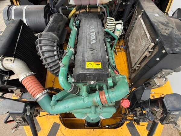 Volvo A40G - Image 30