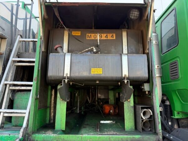 Iveco Trakker 450 EEV 6x4 - Automatic Gearbox - Image 29