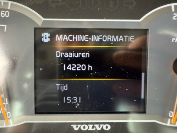 Volvo L70H - Image 31