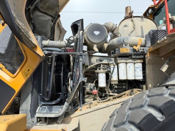 Volvo L150H - Image 34