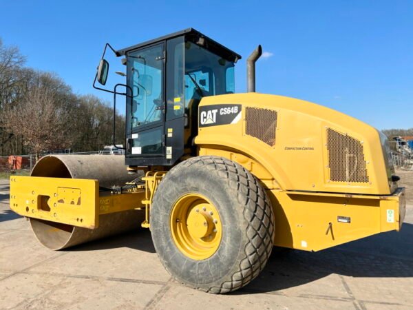 Caterpillar CS64B - Image 3